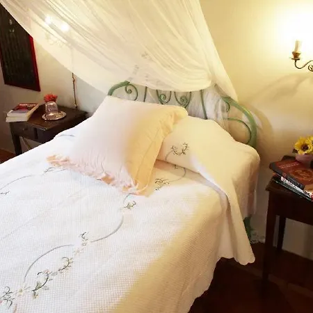 Bastia Sleeps 9 Pool Air Con Wifi * Casa Minolle